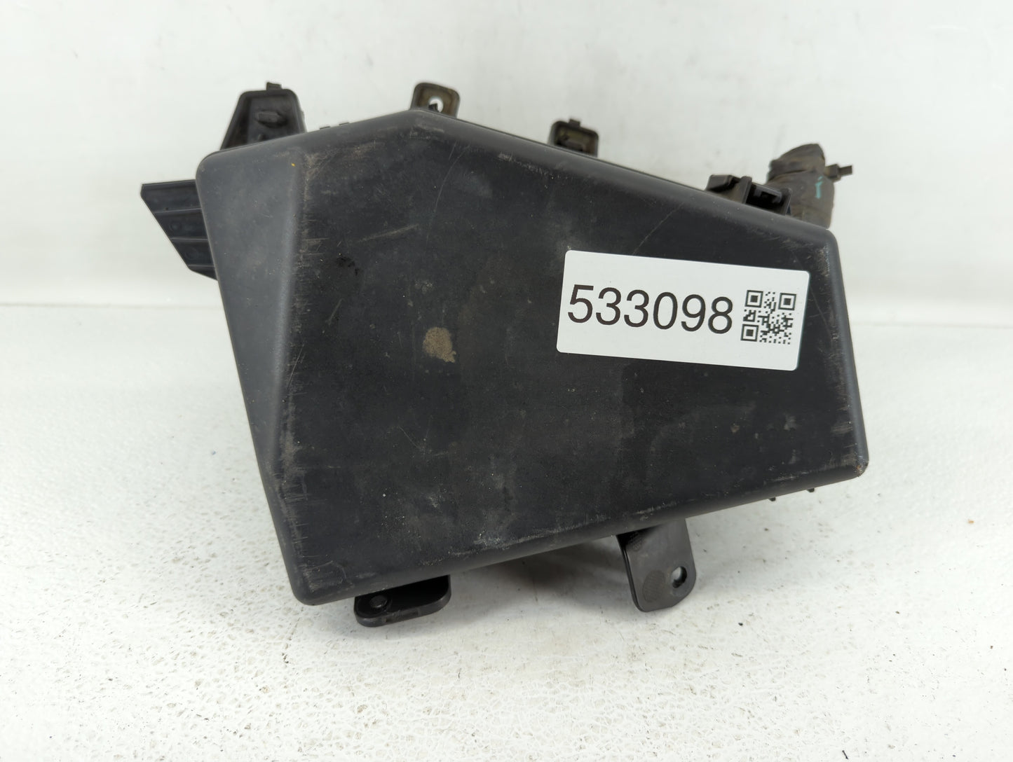 2015-2017 Subaru Legacy Fusebox Fuse Box Panel Relay Module P/N:MB503701B Fits Fits 2015 2016 2017 OEM Used Auto Parts - Oem
