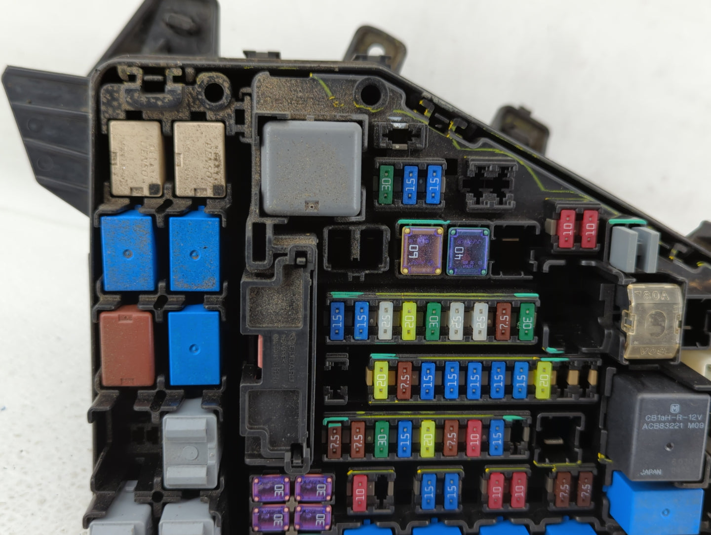 2015-2017 Subaru Legacy Fusebox Fuse Box Panel Relay Module P/N:MB503701B Fits Fits 2015 2016 2017 OEM Used Auto Parts - Oem