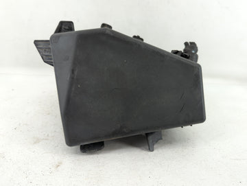 2015-2017 Subaru Legacy Fusebox Fuse Box Panel Relay Module P/N:MB503701B Fits Fits 2015 2016 2017 OEM Used Auto Parts - Oem