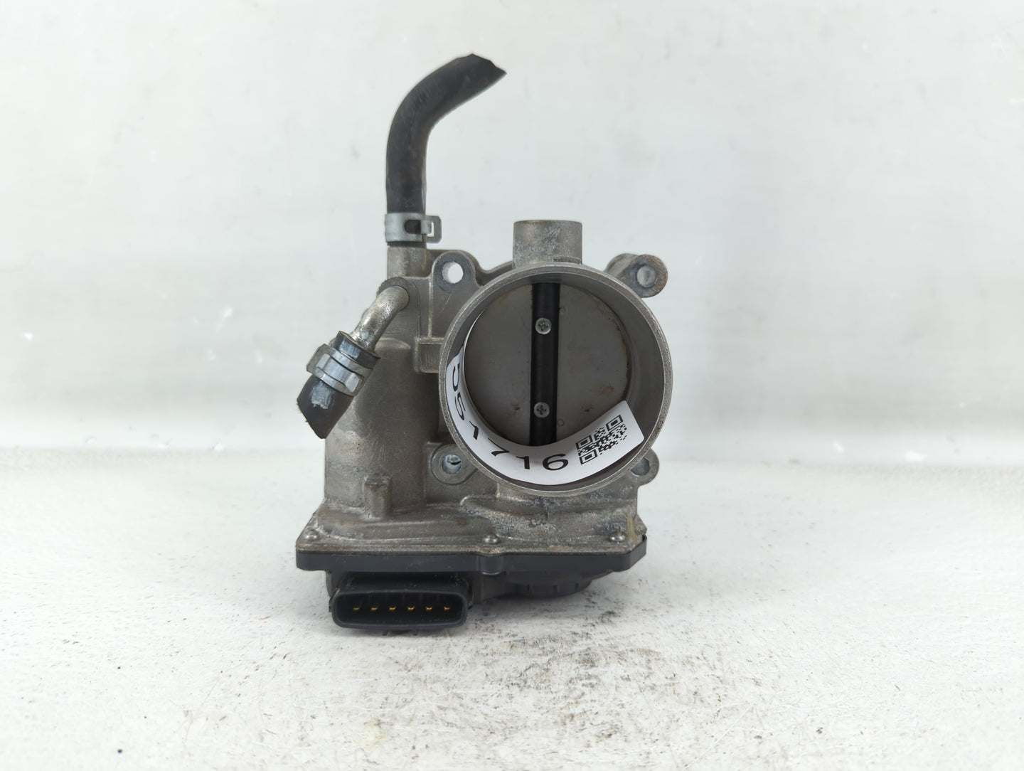 2013-2019 Subaru Legacy Throttle Body P/N:16112AA38A Fits Fits 2013 2014 2015 2016 2017 2018 2019 OEM Used Auto Parts - Oemu