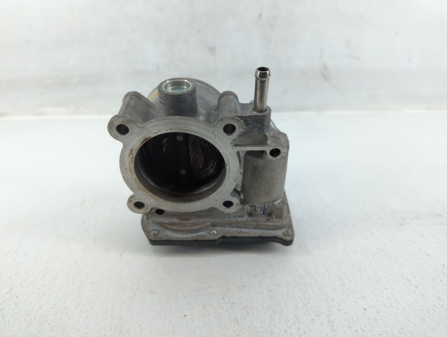 2013-2019 Subaru Legacy Throttle Body P/N:16112AA38A Fits Fits 2013 2014 2015 2016 2017 2018 2019 OEM Used Auto Parts - Oemu