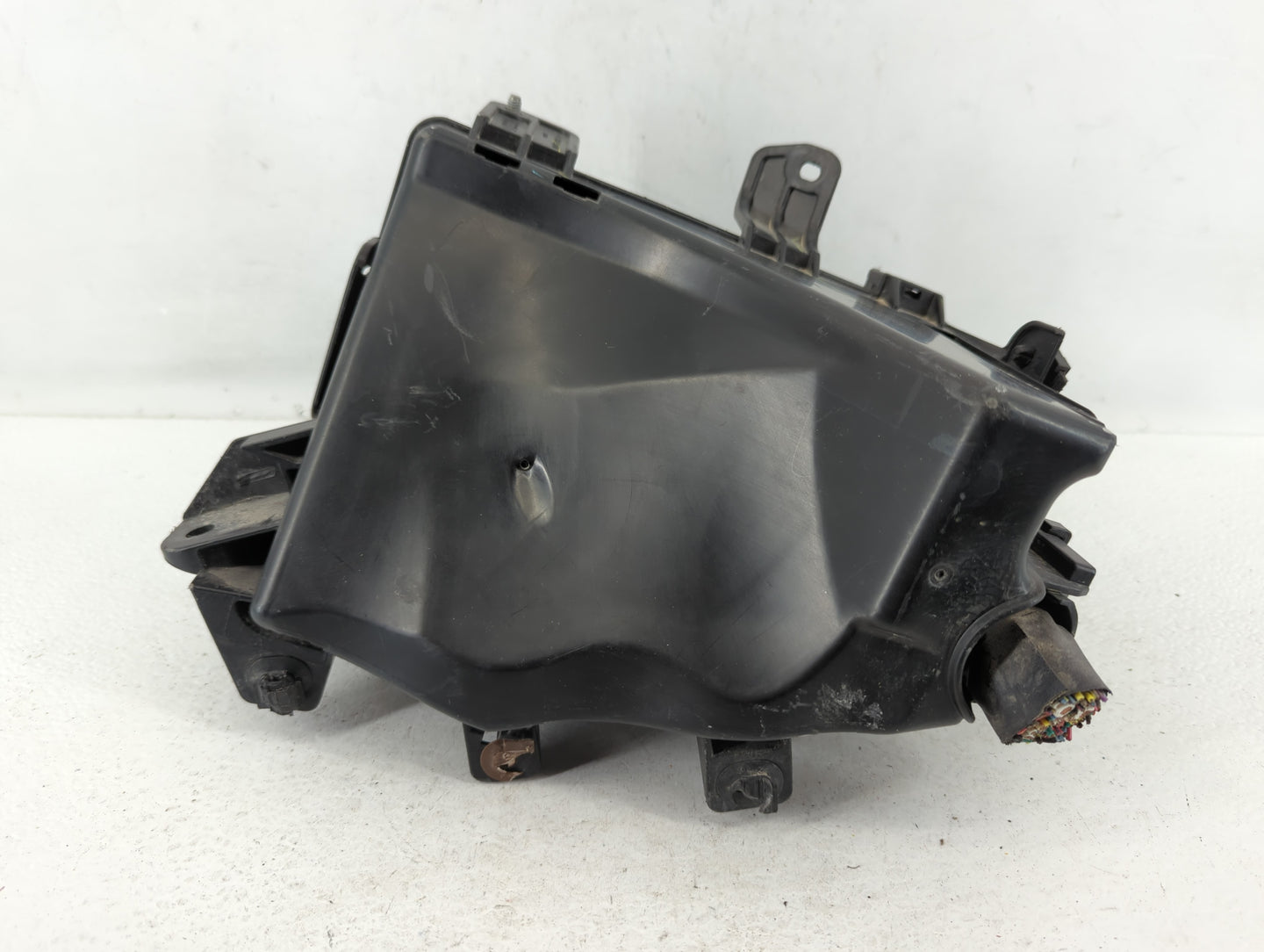 2015 Subaru Legacy Fusebox Fuse Box Panel Relay Module P/N:MB503701B Fits OEM Used Auto Parts - Oemusedautoparts1.com