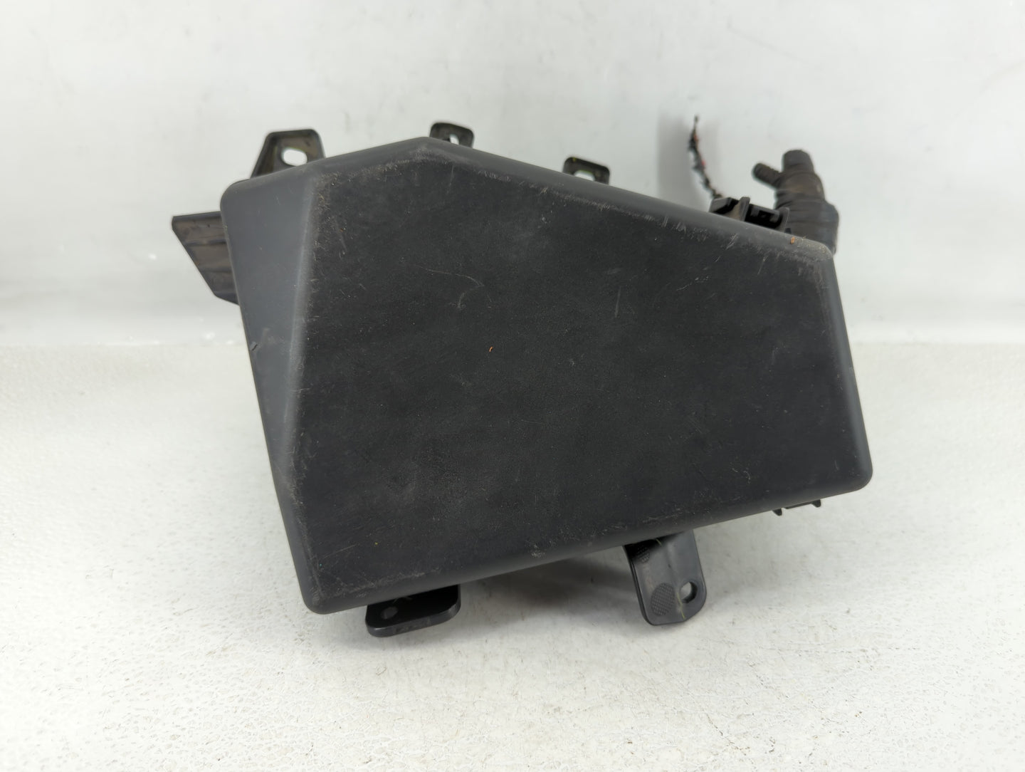 2015 Subaru Legacy Fusebox Fuse Box Panel Relay Module P/N:MB503701B Fits OEM Used Auto Parts - Oemusedautoparts1.com