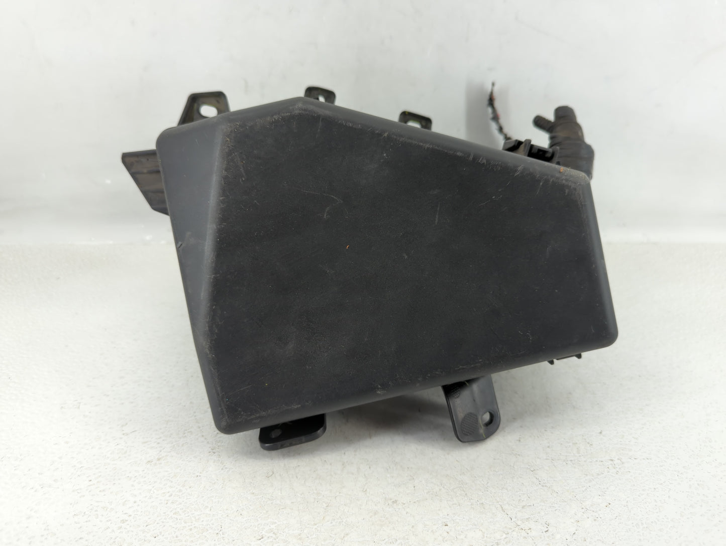 2015 Subaru Legacy Fusebox Fuse Box Panel Relay Module P/N:MB503701B Fits OEM Used Auto Parts - Oemusedautoparts1.com