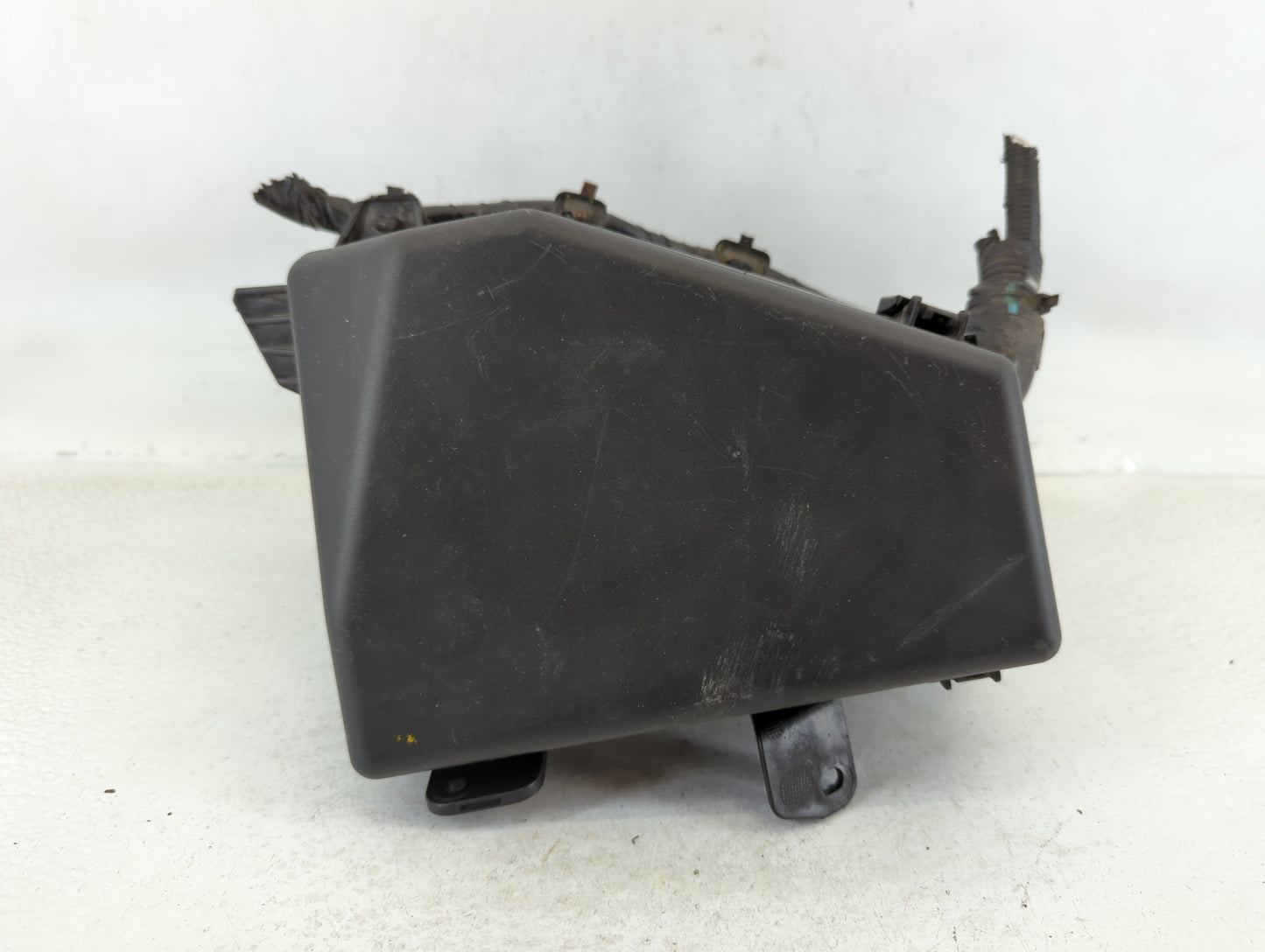 2015 Subaru Legacy Fusebox Fuse Box Panel Relay Module P/N:MB503701B Fits OEM Used Auto Parts - Oemusedautoparts1.com
