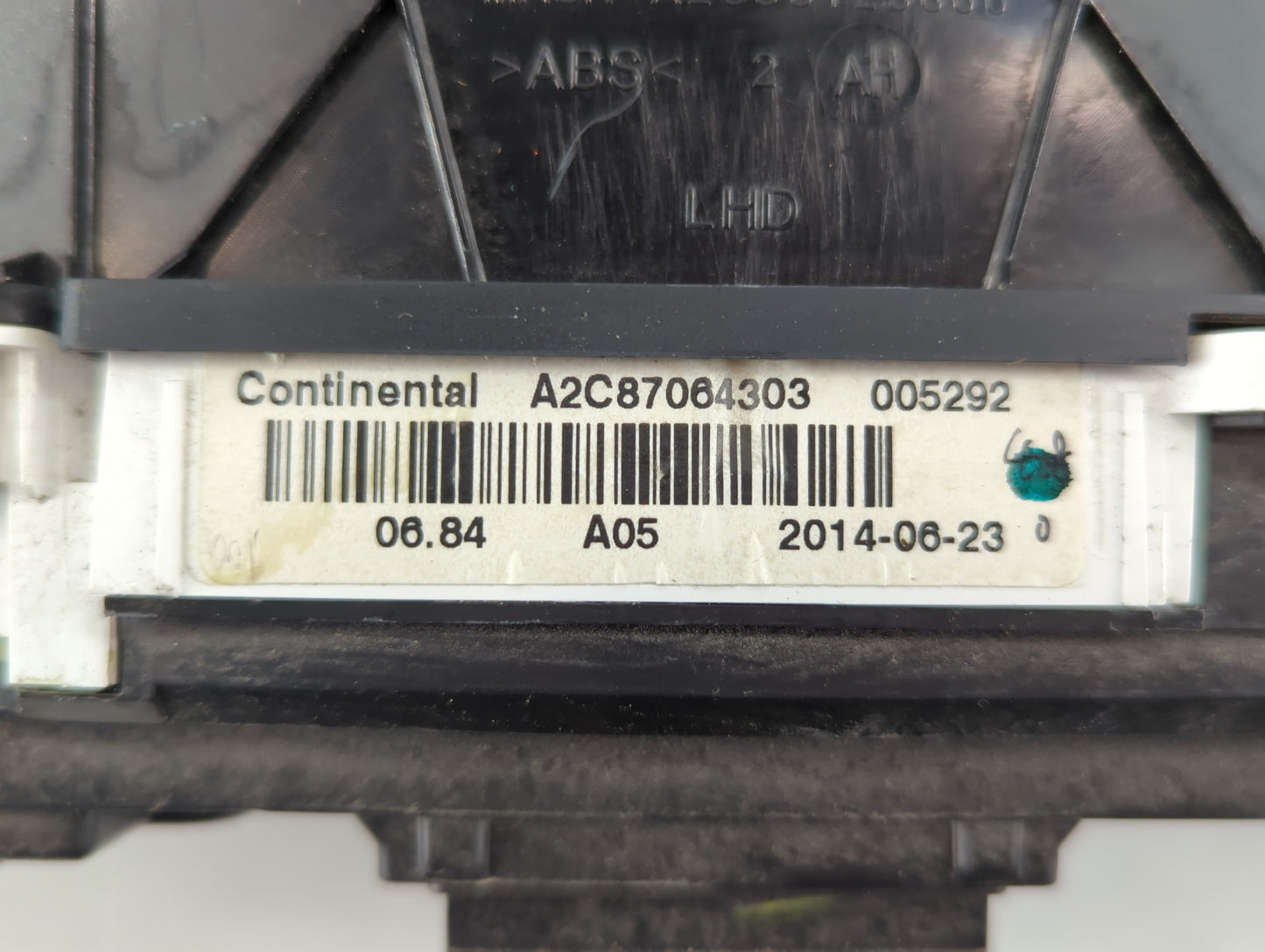 2015 Subaru Legacy Instrument Cluster Speedometer Gauges P/N:005292 A2C87064303 Fits OEM Used Auto Parts - Oemusedautoparts1