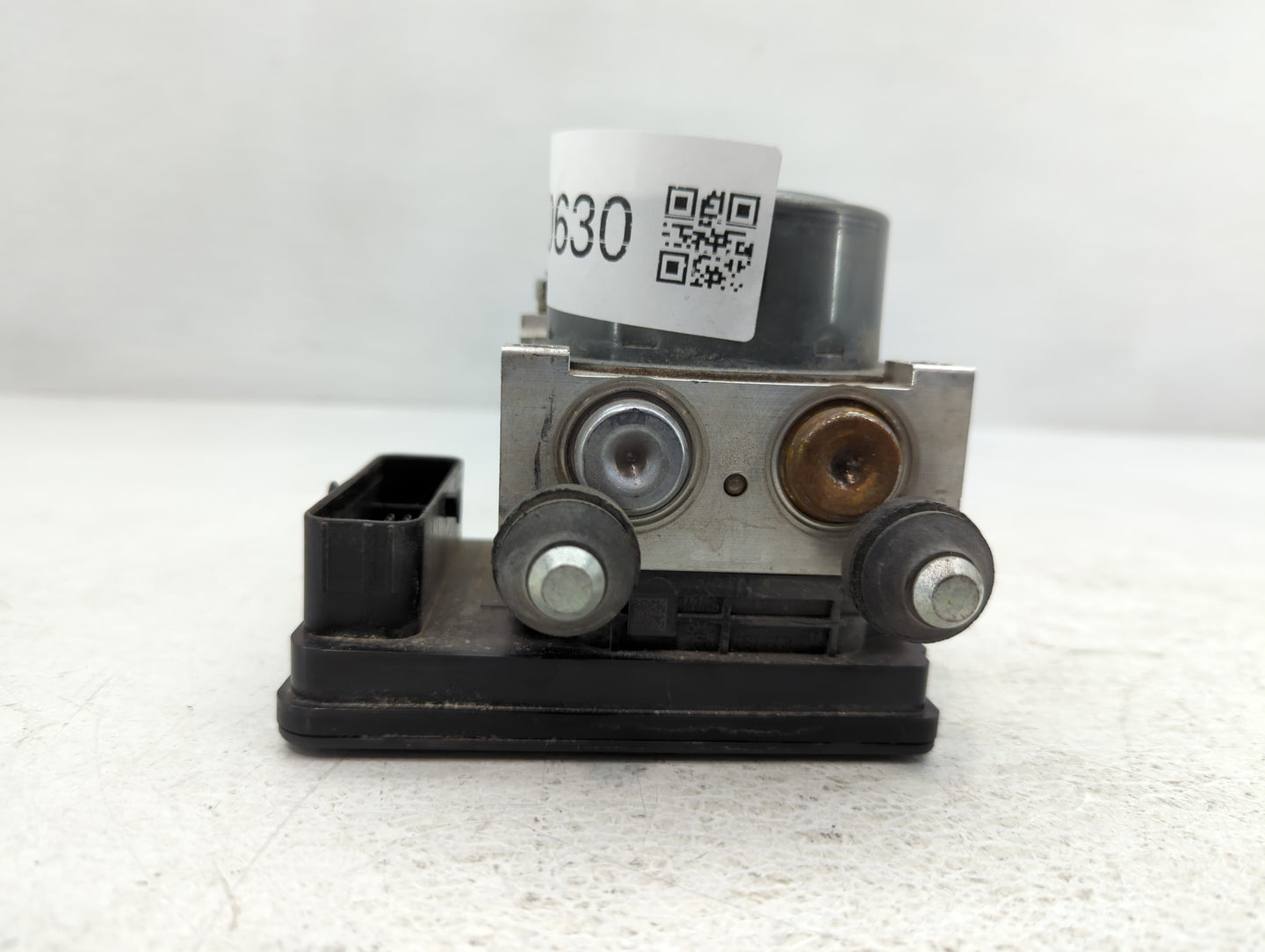 2015 Subaru Legacy ABS Pump Control Module Replacement P/N:27536AL00B Fits OEM Used Auto Parts - Oemusedautoparts1.com