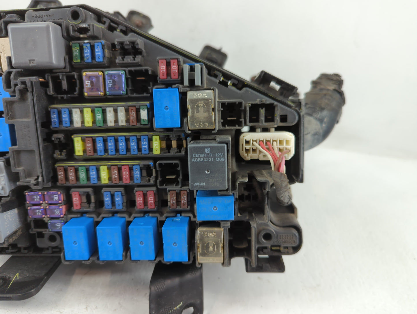 2015 Subaru Legacy Fusebox Fuse Box Panel Relay Module P/N:MB503701B Fits OEM Used Auto Parts - Oemusedautoparts1.com
