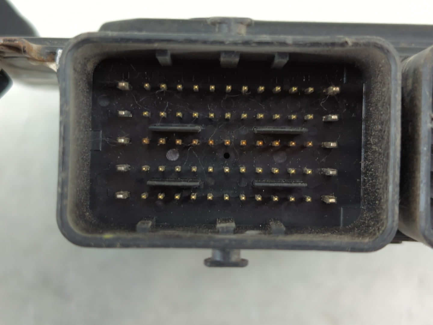 2015 Subaru Legacy PCM Engine Control Computer ECU ECM PCU OEM P/N:112700-5733 22765AF35A Fits OEM Used Auto Parts - Oemused