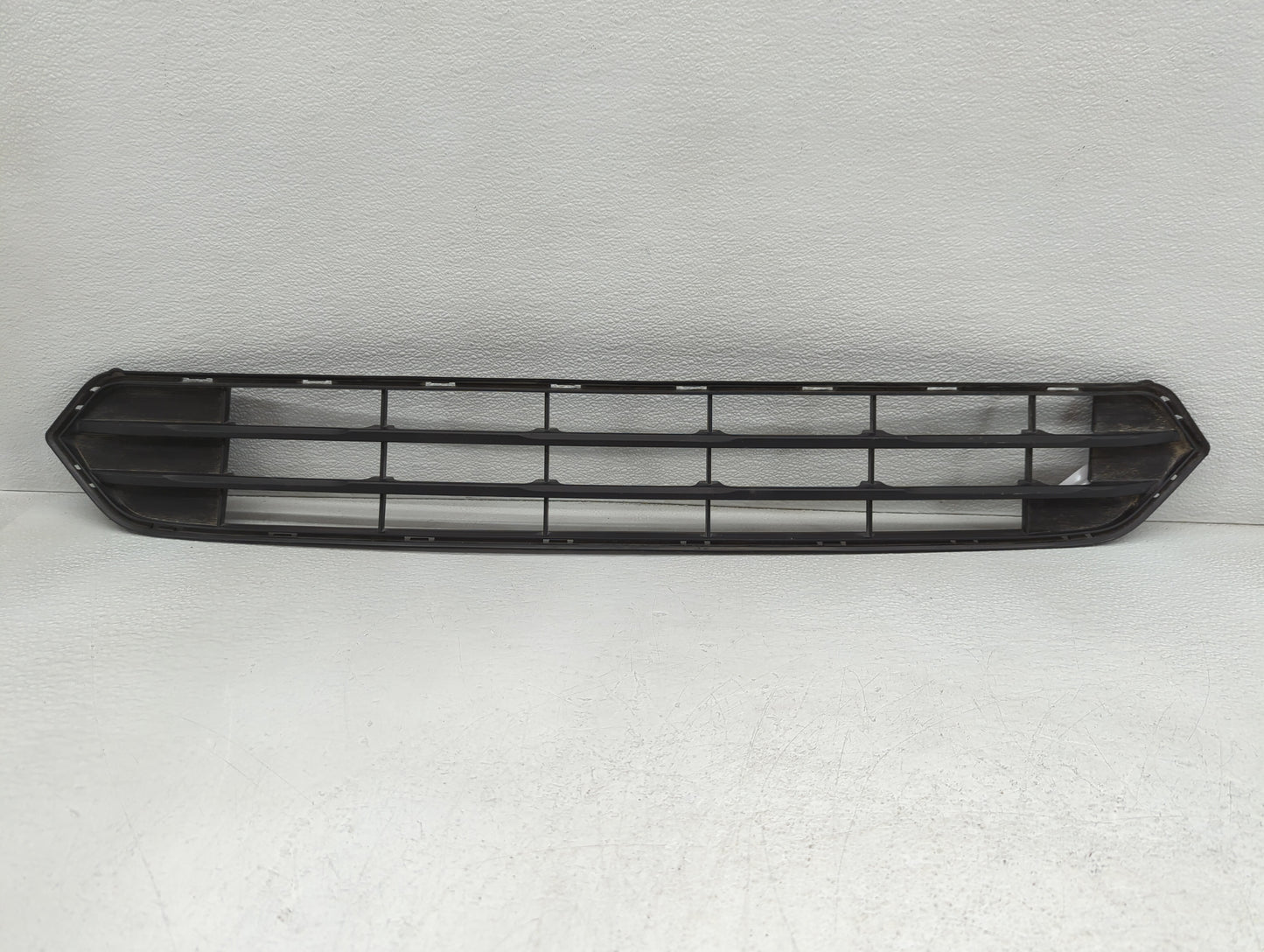2015 Subaru Outback Front Bumper Grille Cover - Oemusedautoparts1.com