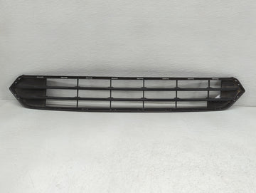 2015 Subaru Outback Front Bumper Grille Cover - Oemusedautoparts1.com