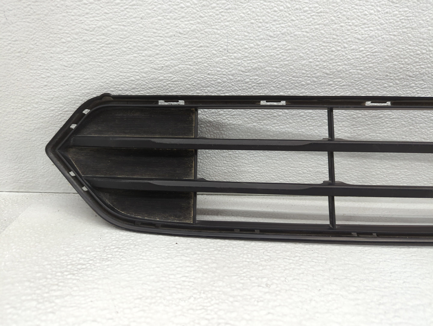 2015 Subaru Outback Front Bumper Grille Cover - Oemusedautoparts1.com
