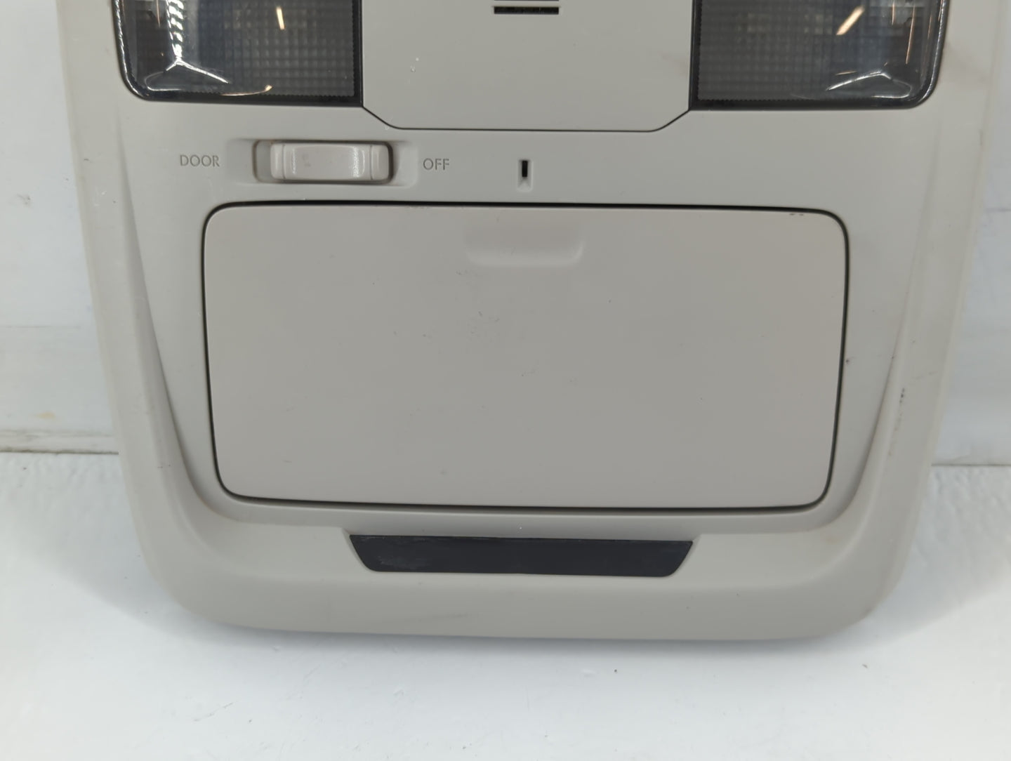 2015 Subaru Outback Overhead Roof Console - Oemusedautoparts1.com