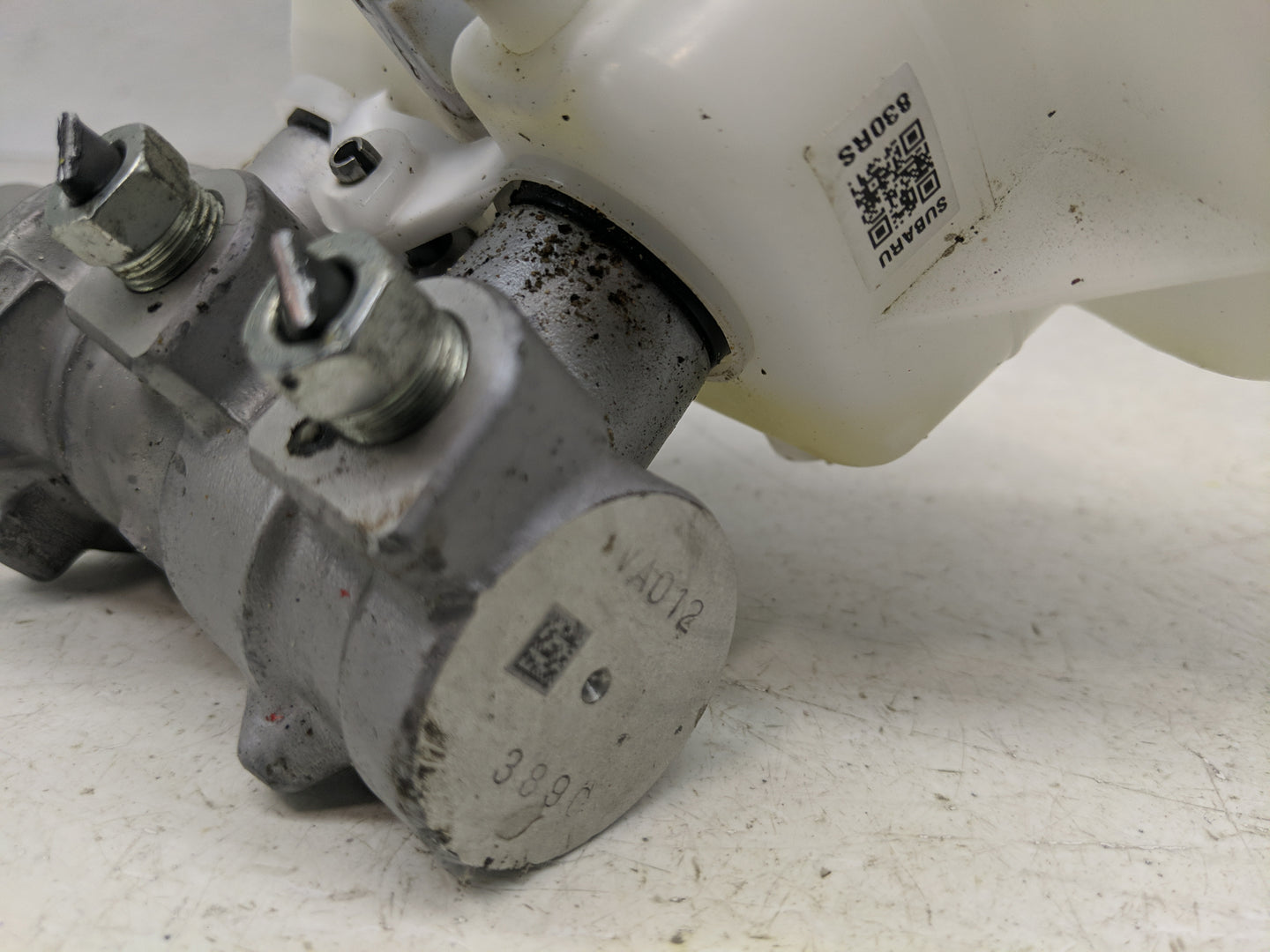 2015-2021 Subaru Wrx Brake Master Cylinder 1312064 - Oemusedautoparts1.com