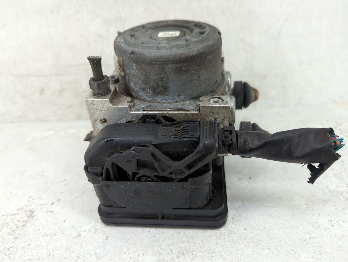 2015 Subaru Wrx ABS Pump Control Module Replacement P/N:27536VA001 06.2102-3285.4, 28.5155-0806.3, 06.2109-7251.3 Fits OEM U