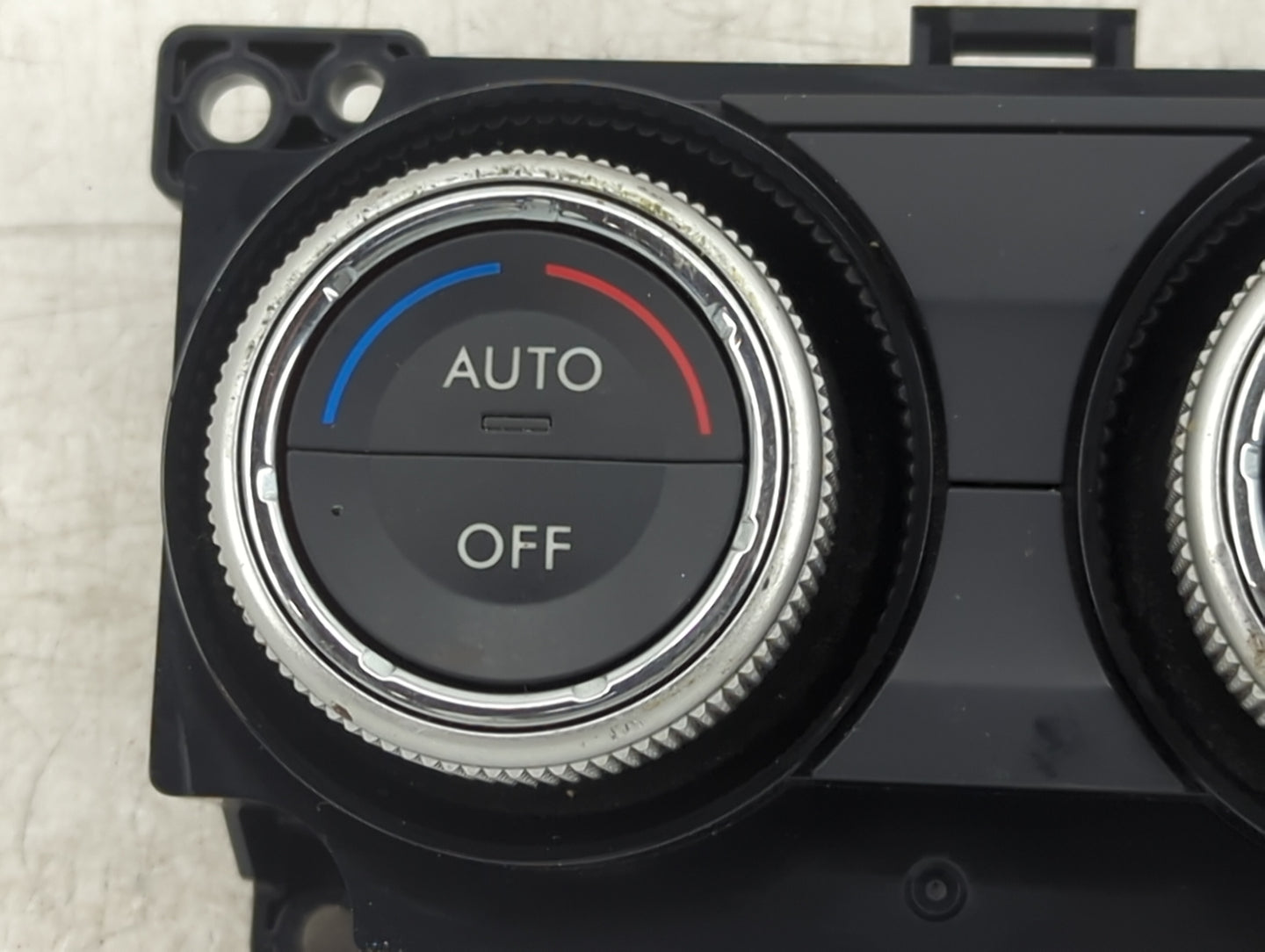 2015 Subaru Wrx Climate Control Module Temperature AC/Heater Replacement P/N:T955457 B 72311VA040 Fits OEM Used Auto Parts -