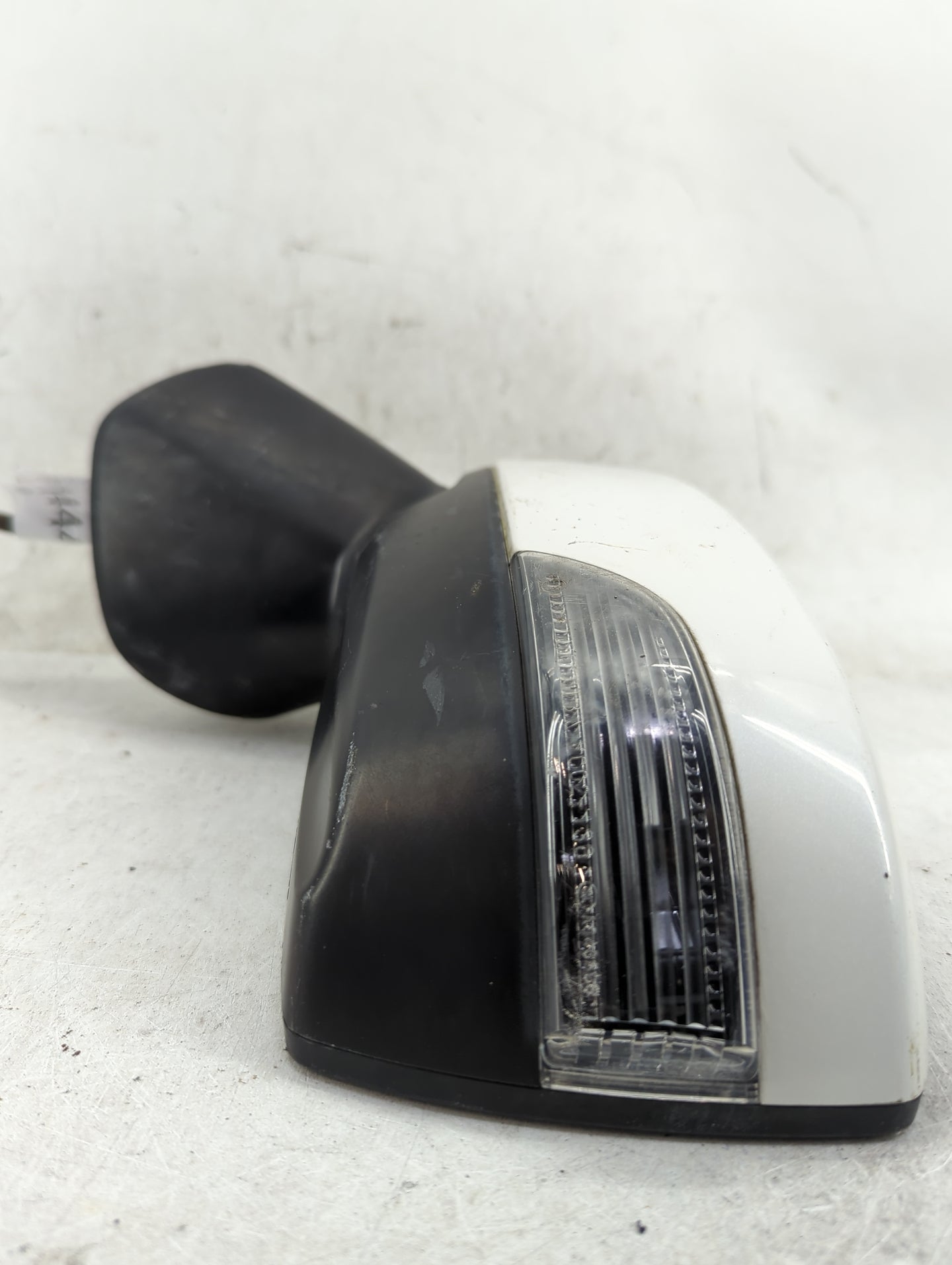 2016-2021 Subaru Wrx Driver Side View Mirror - Left Door Mirror OEM Used - Oemusedautoparts1.com