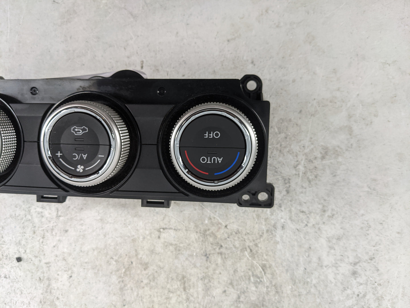 2015 Subaru Wrx Climate Control Module Temperature AC/Heater Replacement P/N:72311VA040 T955457 B Fits OEM Used Auto Parts -