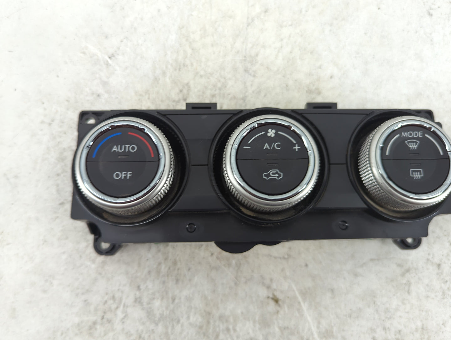 2015 Subaru Wrx Climate Control Module Temperature AC/Heater Replacement P/N:72311VA040 T955457 Fits OEM Used Auto Parts - O