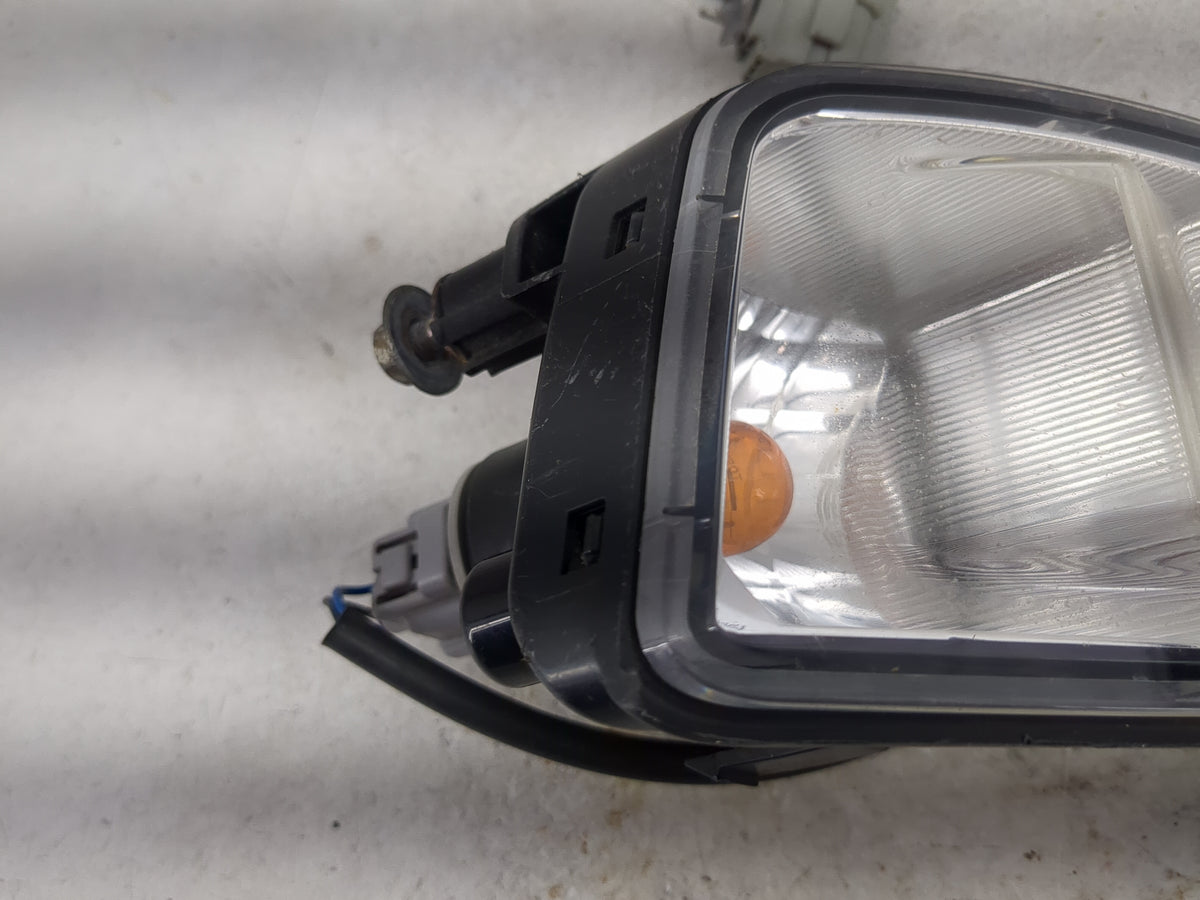 2015 Subaru Wrx Passenger Right Oem Fog Light Lamp Black - Oemusedautoparts1.com