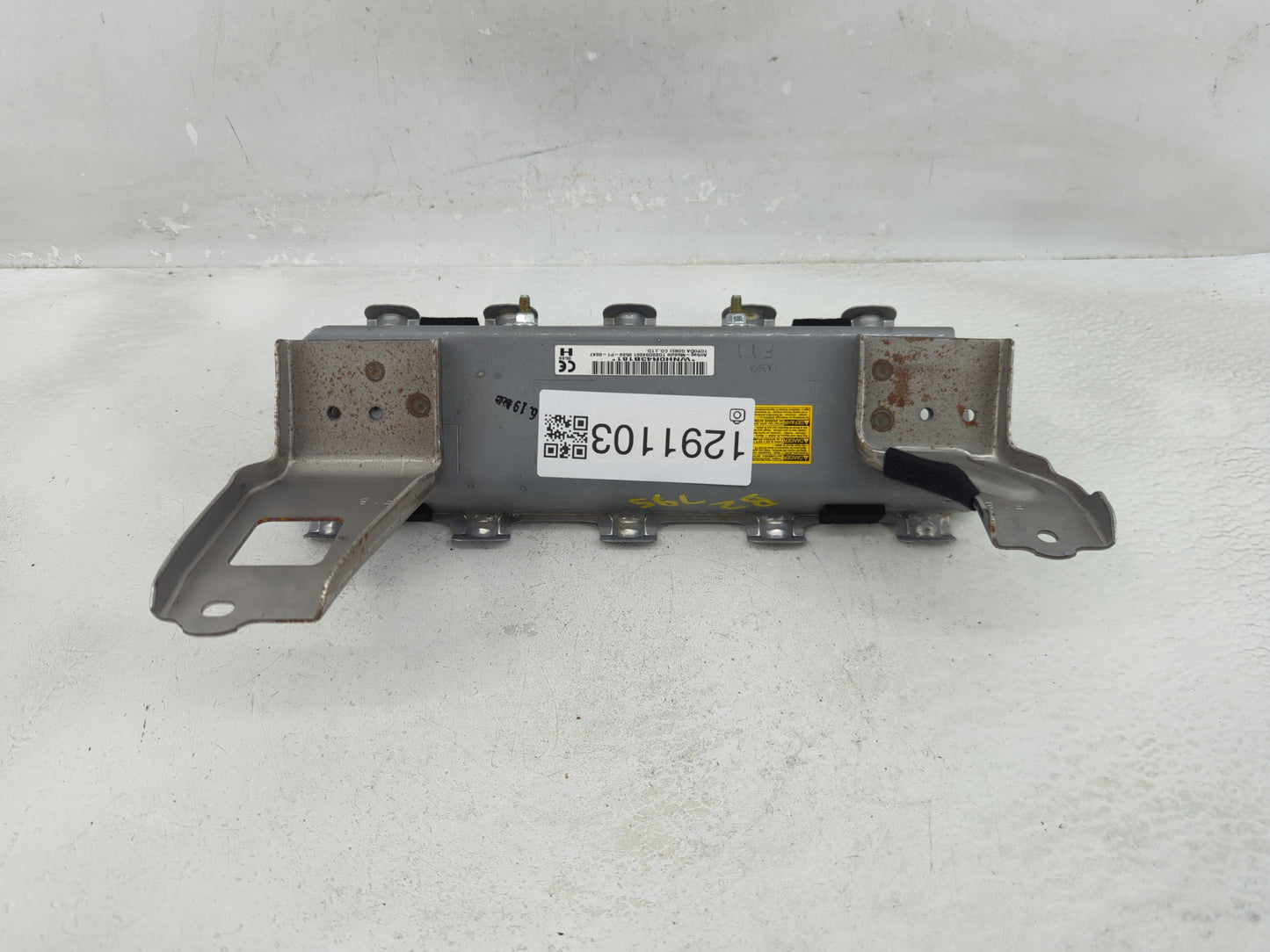 2015 Subaru Wrx Sti Air Bag Driver Left Knee OEM Fits Fits 2012 2013 2014 2016 2017 2018 2019 2020 2021 OEM Used Auto Parts 