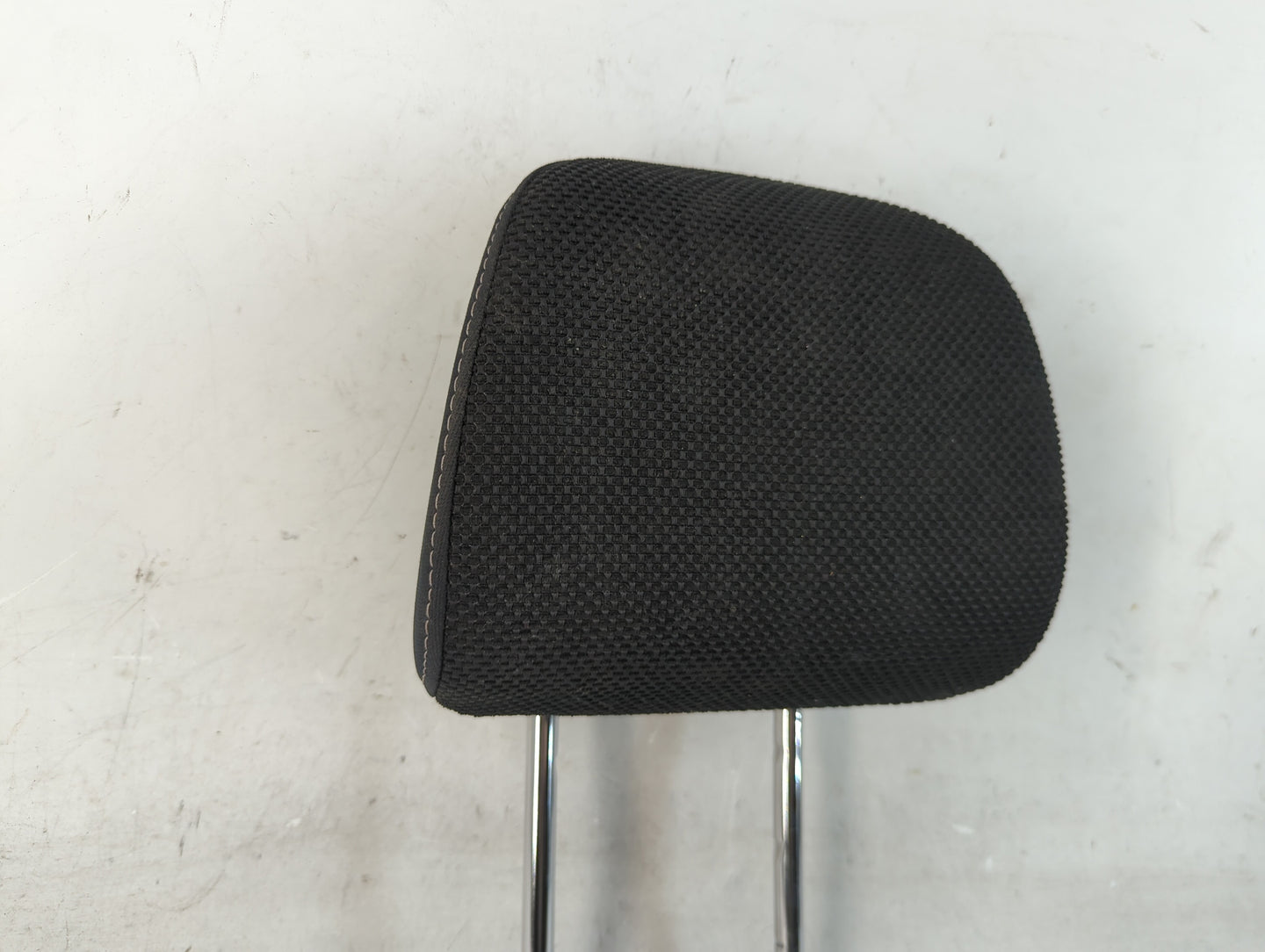 2013-2015 Subaru Xv Headrest Head Rest Front Driver Passenger Seat Fits Fits 2012 2013 2014 2015 2016 OEM Used Auto Parts - 
