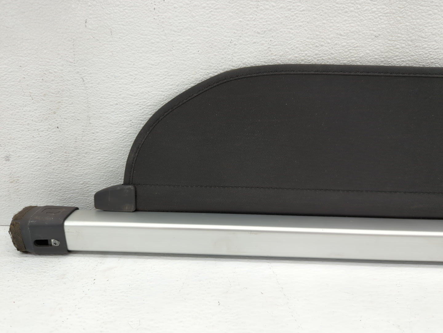 2015 Subaru Xv Rear Cargo Cover Storage Retractable Shade - Oemusedautoparts1.com