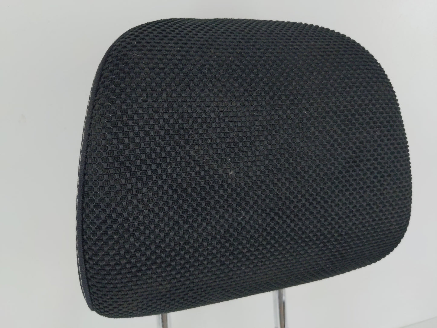 2013-2015 Subaru Xv Headrest Head Rest Front Driver Passenger Seat Fits Fits 2012 2013 2014 2015 2016 OEM Used Auto Parts - 