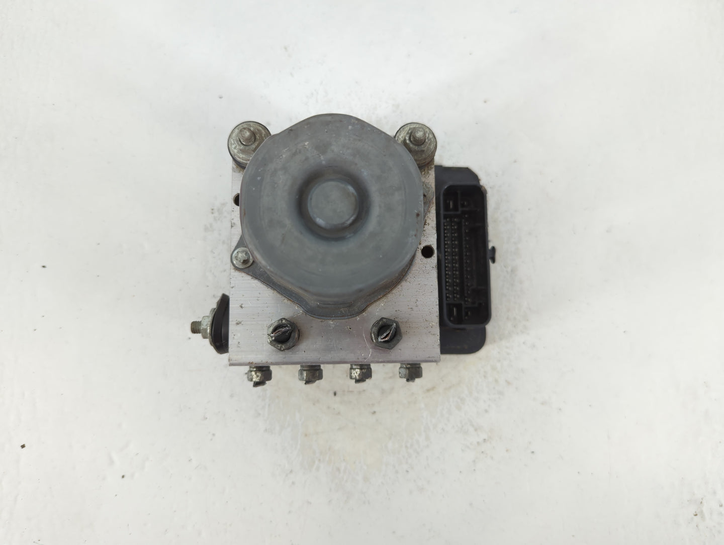 2015 Subaru Xv ABS Pump Control Module Replacement P/N:27536FJ220 Fits Fits 2016 OEM Used Auto Parts - Oemusedautoparts1.com