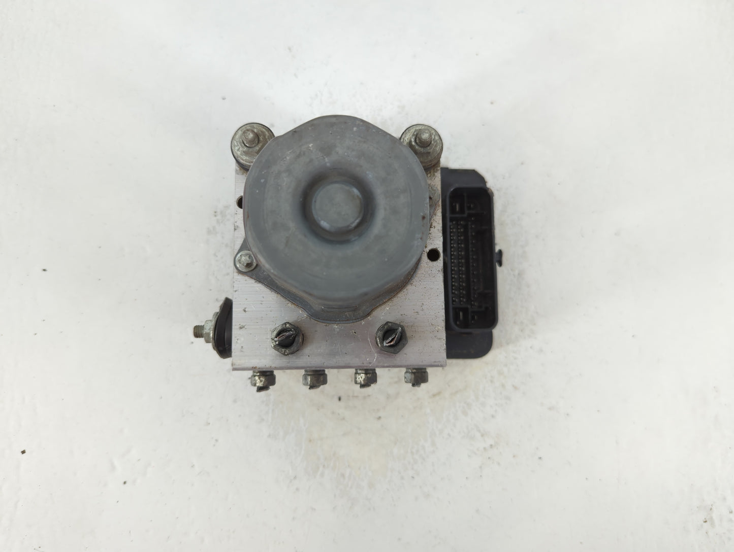 2015 Subaru Xv ABS Pump Control Module Replacement P/N:27536FJ220 Fits Fits 2016 OEM Used Auto Parts - Oemusedautoparts1.com