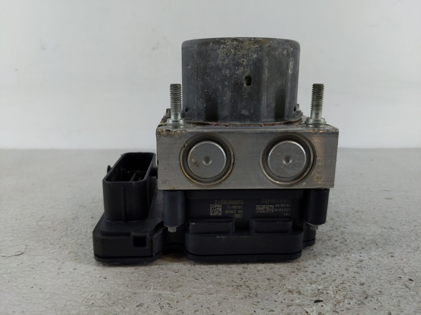 2015 Subaru Xv ABS Pump Control Module Replacement P/N:27536FJ220 Fits Fits 2016 OEM Used Auto Parts - Oemusedautoparts1.com