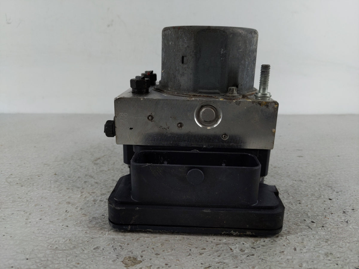 2015 Subaru Xv Anti-Lock Brake ABS Pump Module Actuator OEM P/N:27536FJ220 Fits Fits 2016 OEM Used Auto Parts - Oemusedautop