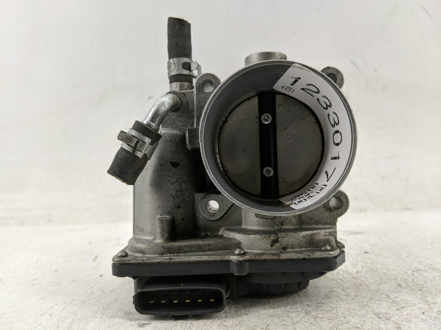 2013-2015 Subaru Xv Throttle Body P/N:16112AA380 Fits Fits 2011 2012 2013 2014 2015 2016 2017 2018 OEM Used Auto Parts - Oem