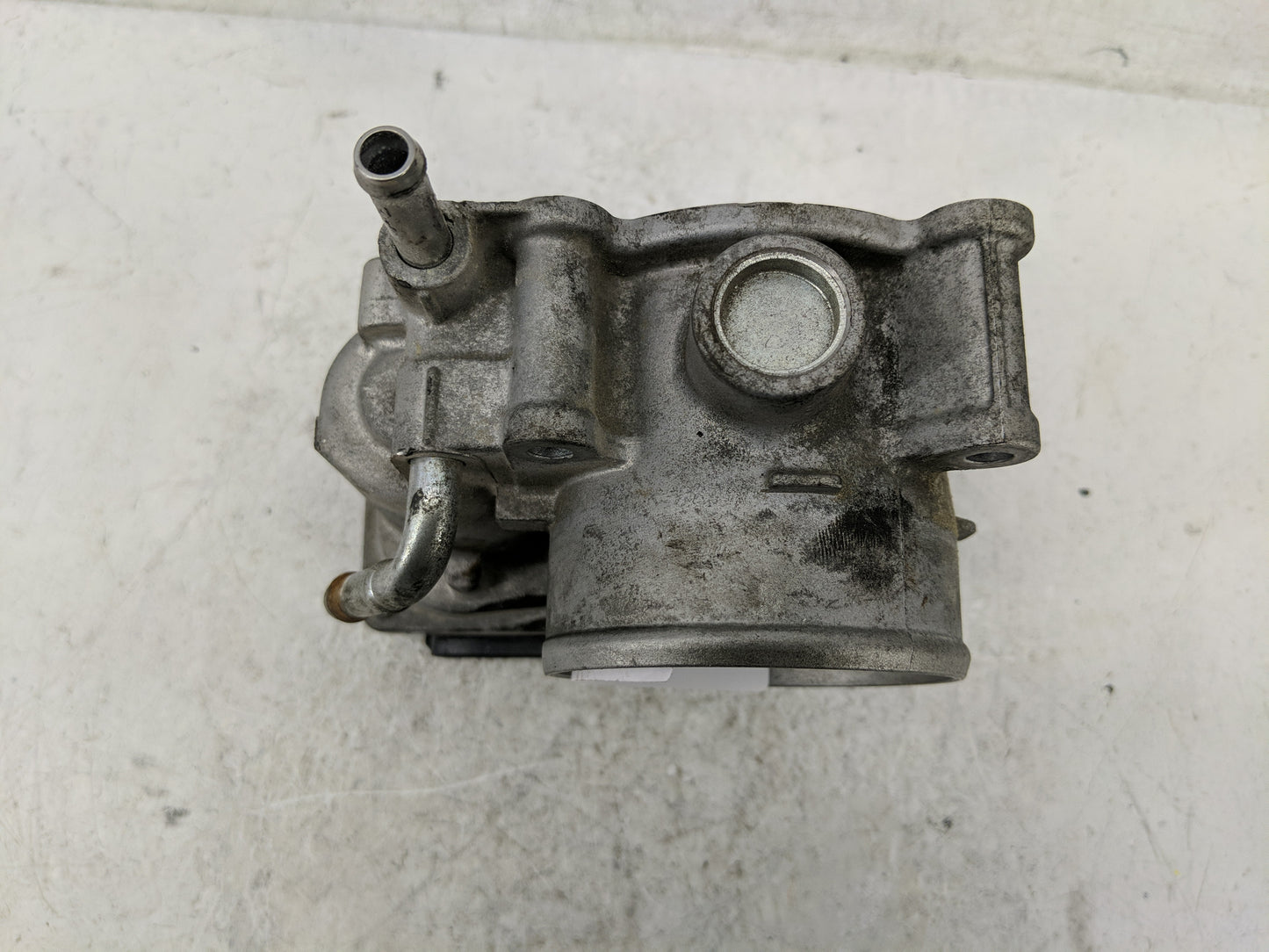 2013-2015 Subaru Xv Throttle Body P/N:16112AA380 Fits Fits 2011 2012 2013 2014 2015 2016 2017 2018 OEM Used Auto Parts - Oem