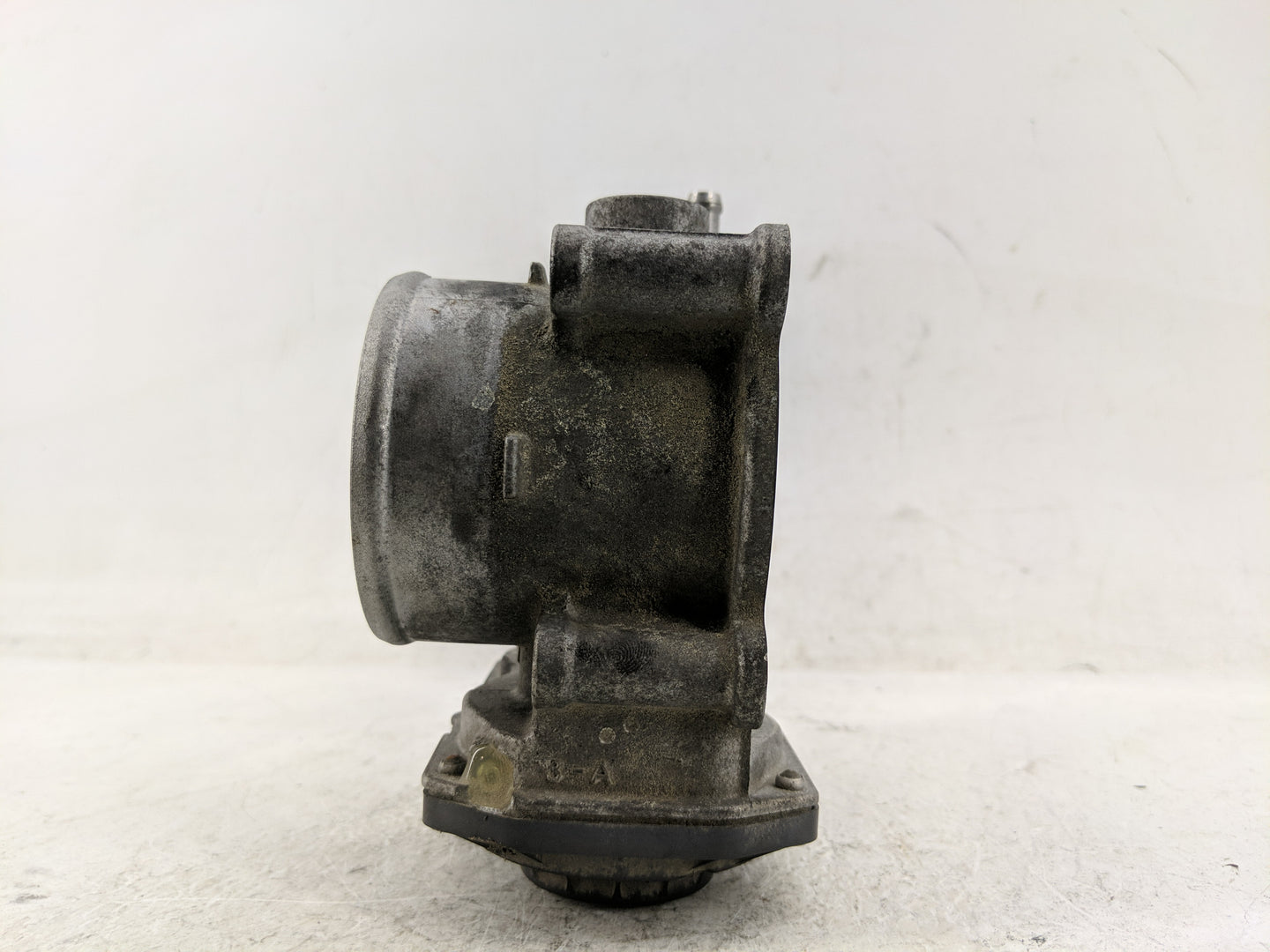 2013-2015 Subaru Xv Throttle Body P/N:16112AA380 Fits Fits 2011 2012 2013 2014 2015 2016 2017 2018 OEM Used Auto Parts - Oem