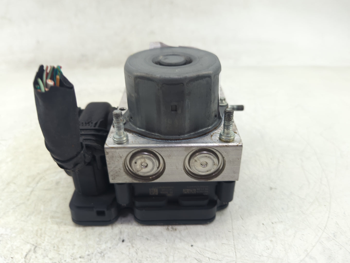 2015 Subaru Xv ABS Pump Control Module Replacement P/N:0265956212 Fits Fits 2016 OEM Used Auto Parts - Oemusedautoparts1.com
