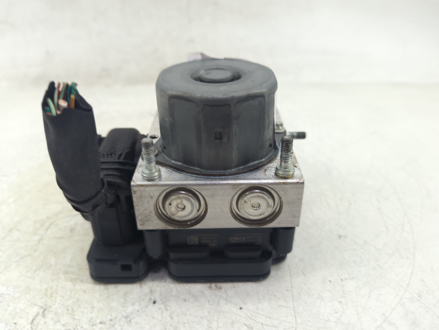 2015 Subaru Xv ABS Pump Control Module Replacement P/N:0265956212 Fits Fits 2016 OEM Used Auto Parts - Oemusedautoparts1.com