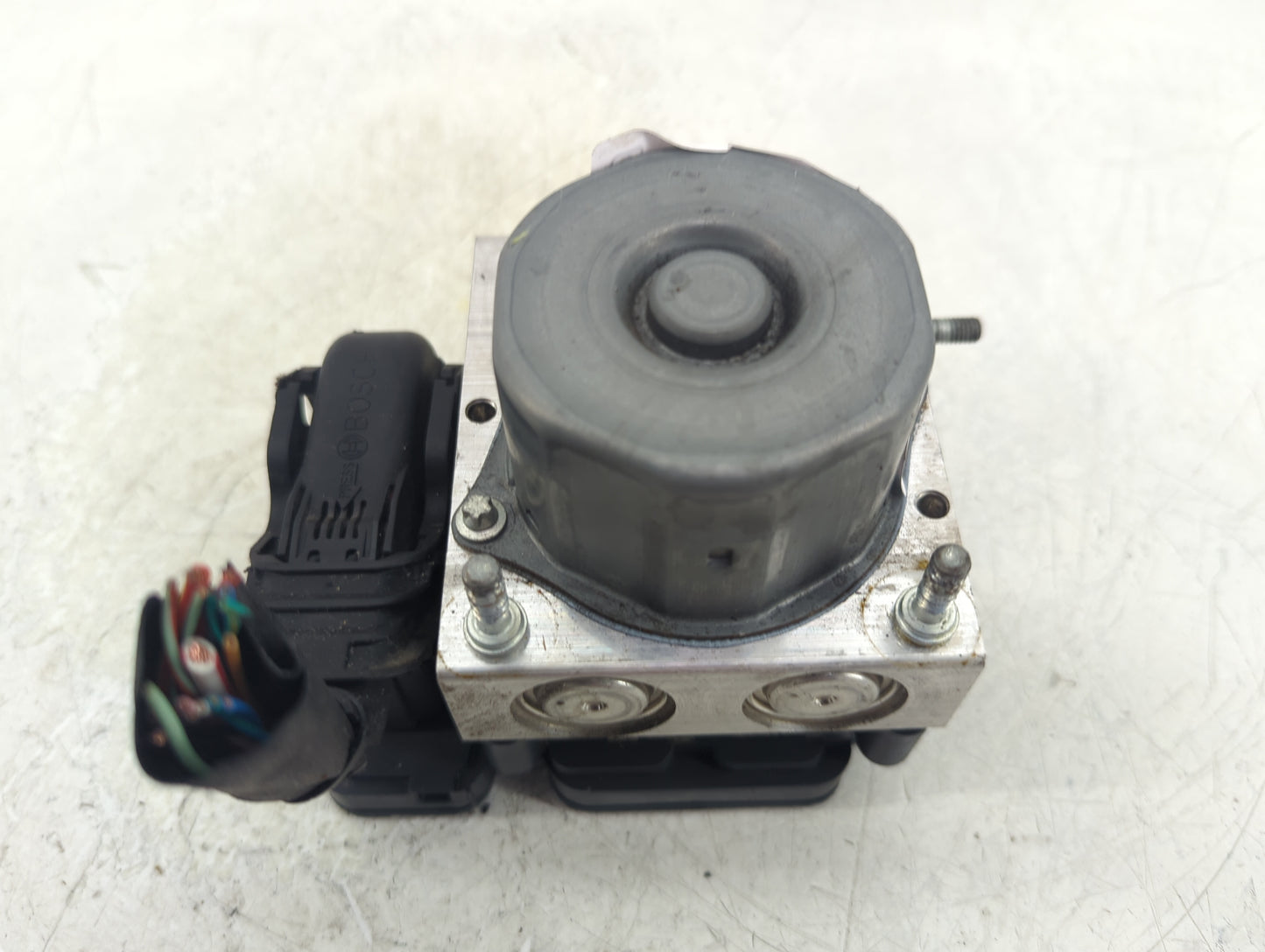 2015 Subaru Xv ABS Pump Control Module Replacement P/N:0265956212 Fits Fits 2016 OEM Used Auto Parts - Oemusedautoparts1.com