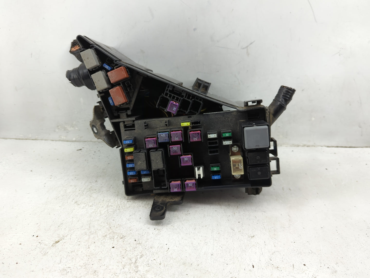 2015 Subaru Xv Fusebox Fuse Box Panel Relay Module P/N:MB100200B Fits OEM Used Auto Parts - Oemusedautoparts1.com