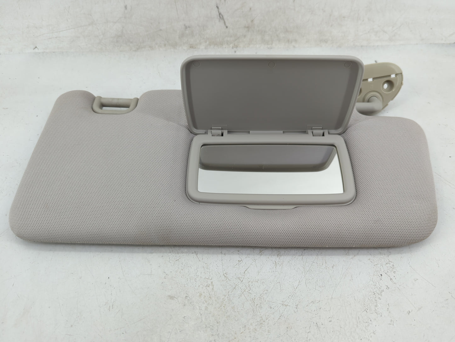 2015 Subaru Xv Sun Visor Shade Replacement Passenger Right Mirror Fits Fits 2016 OEM Used Auto Parts - Oemusedautoparts1.com