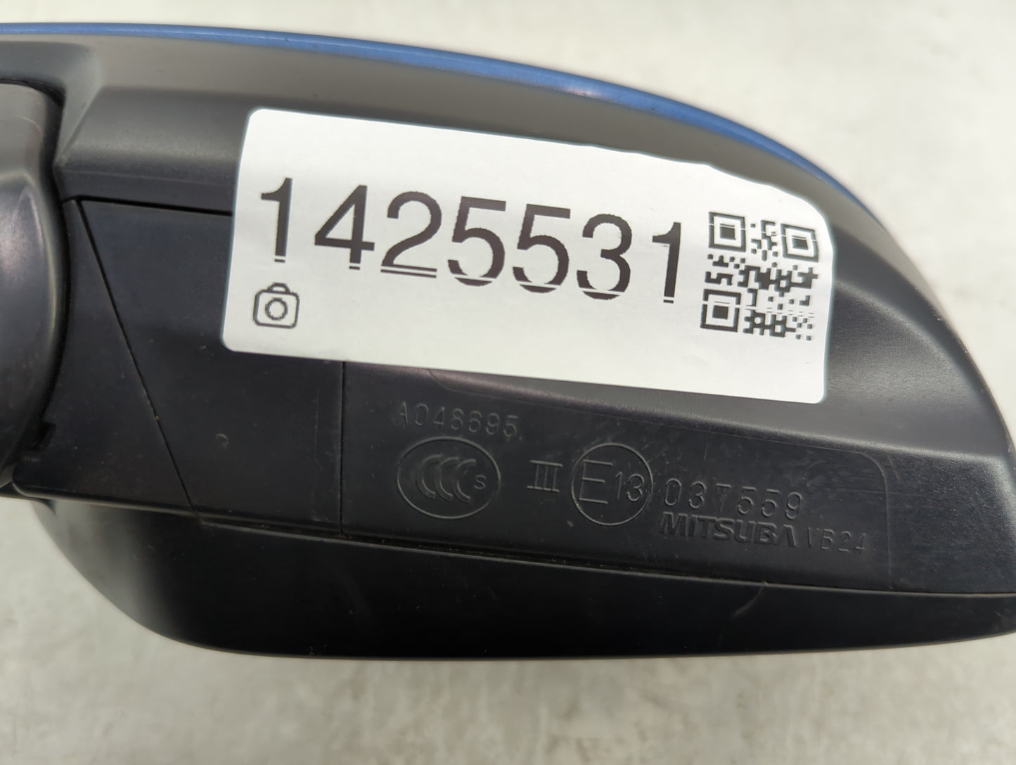 2015 Subaru Xv Driver Side View Mirror - Left Door Mirror OEM Used - Oemusedautoparts1.com