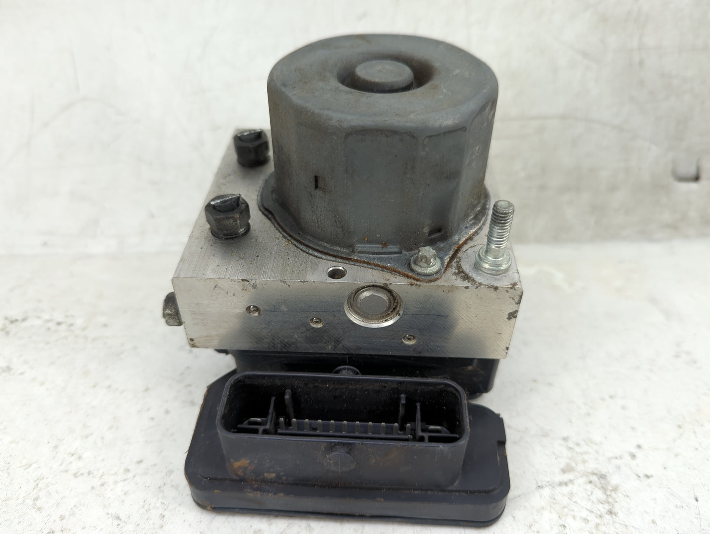 2015 Subaru Xv ABS Pump Control Module Replacement P/N:269535 15072974304_2, 0265244319 Fits Fits 2016 OEM Used Auto Parts -