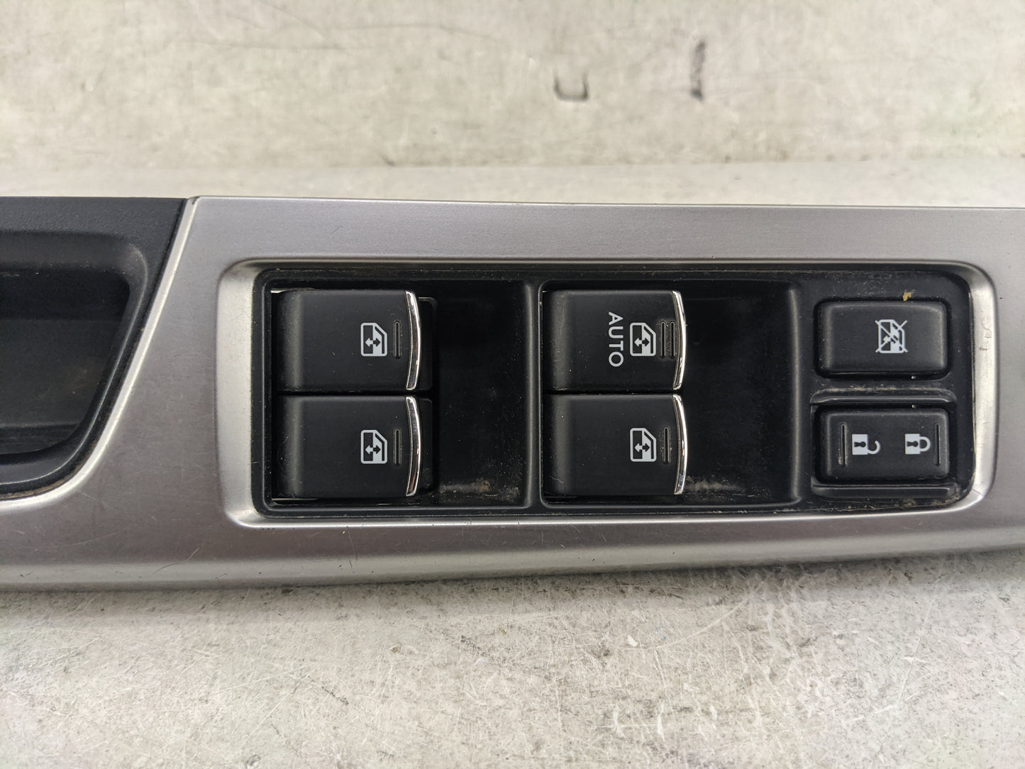 2013-2015 Subaru Xv Master Power Window Switch Replacement Driver Side Left P/N:83071FJ110 Fits OEM Used Auto Parts - Oemuse