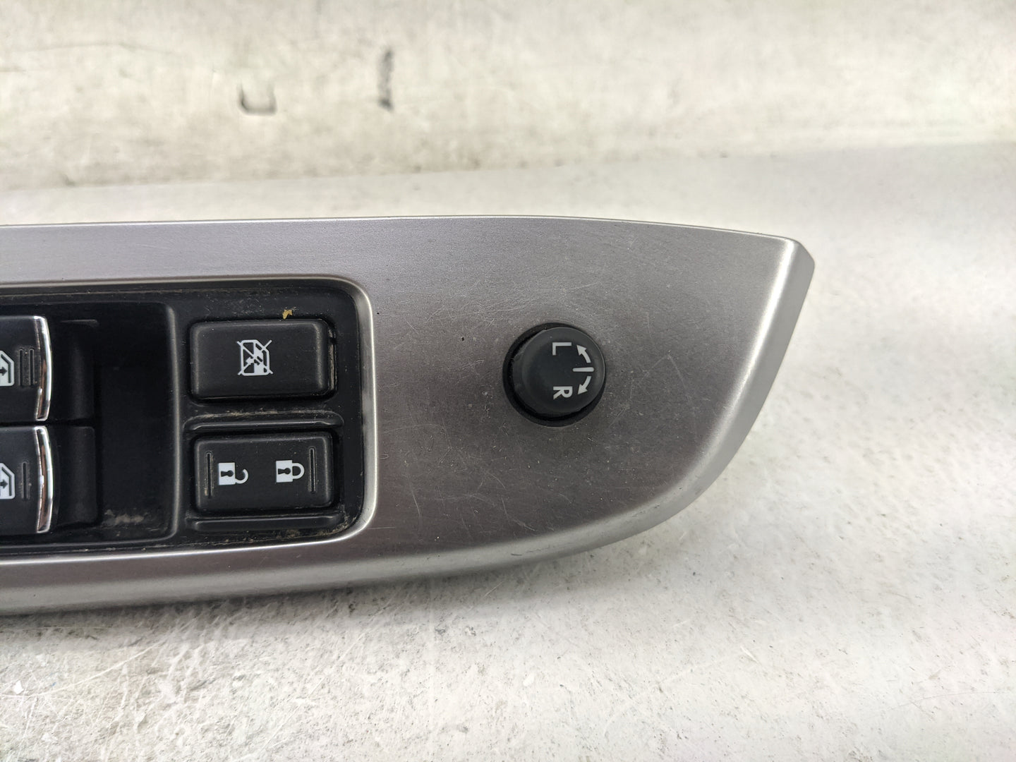 2013-2015 Subaru Xv Master Power Window Switch Replacement Driver Side Left P/N:83071FJ110 Fits OEM Used Auto Parts - Oemuse