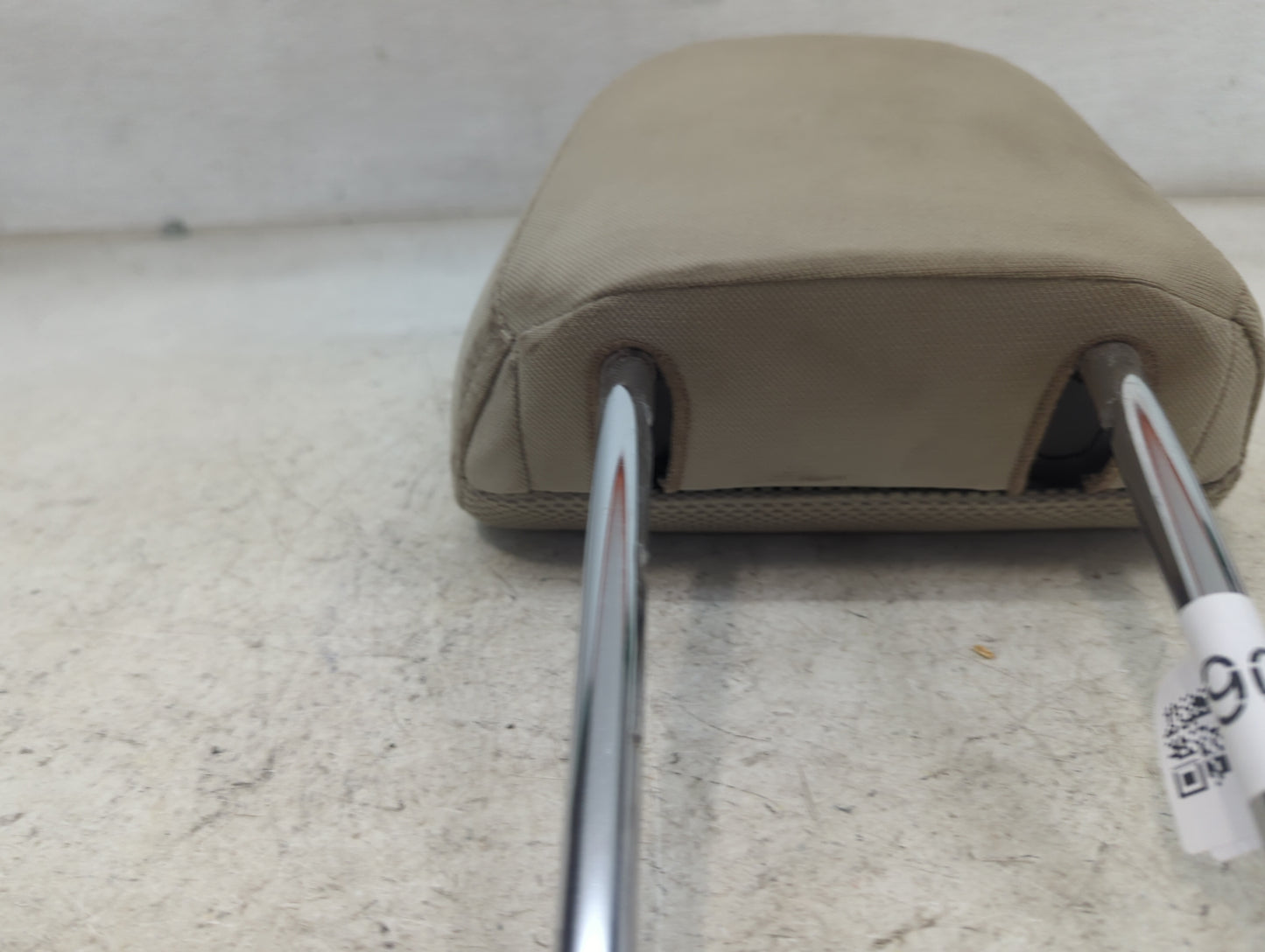 Subaru Xv Headrest Head Rest Front Driver Seat Tan - Oemusedautoparts1.com