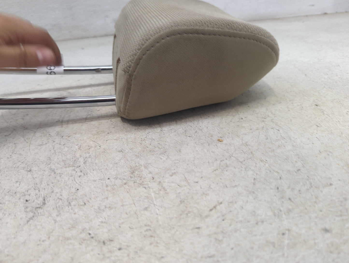 Subaru Xv Headrest Head Rest Front Driver Seat Tan - Oemusedautoparts1.com