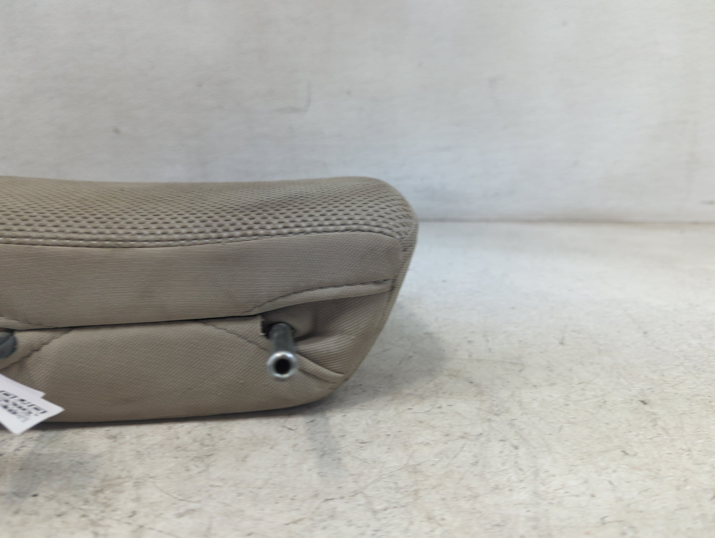 2013-2015 Subaru Xv Headrest Head Rest Rear Seat Fits Fits 2012 2013 2014 2015 2016 OEM Used Auto Parts - Oemusedautoparts1.