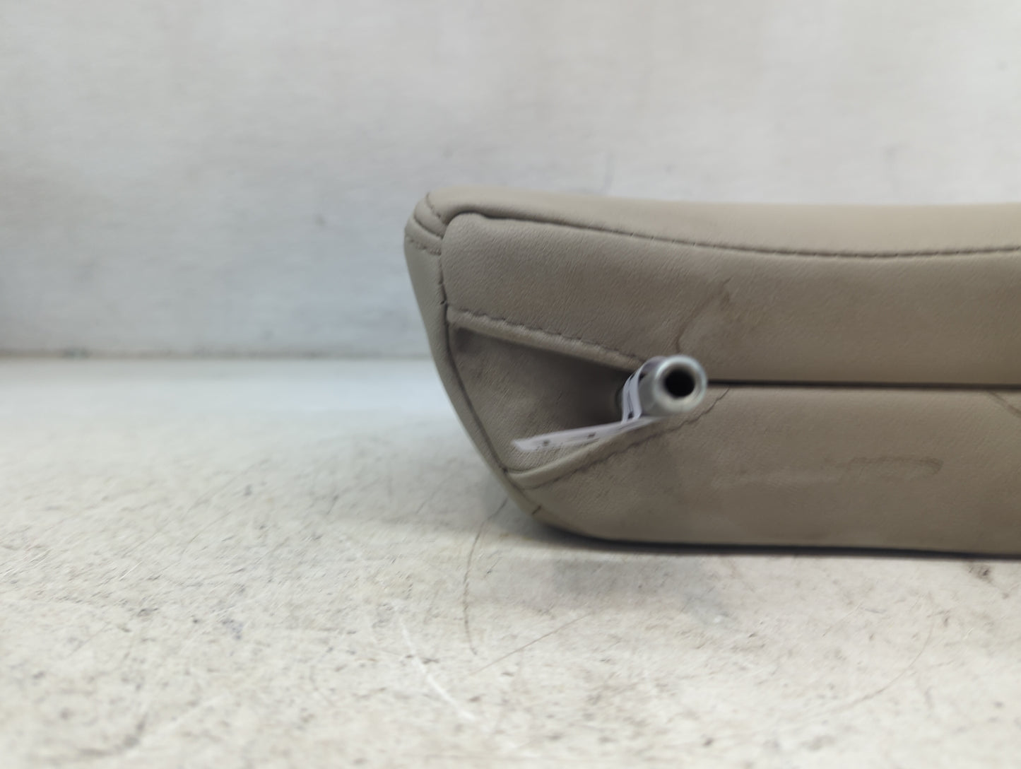 2015 Subaru Xv Headrest Head Rest Rear Seat Fits OEM Used Auto Parts - Oemusedautoparts1.com