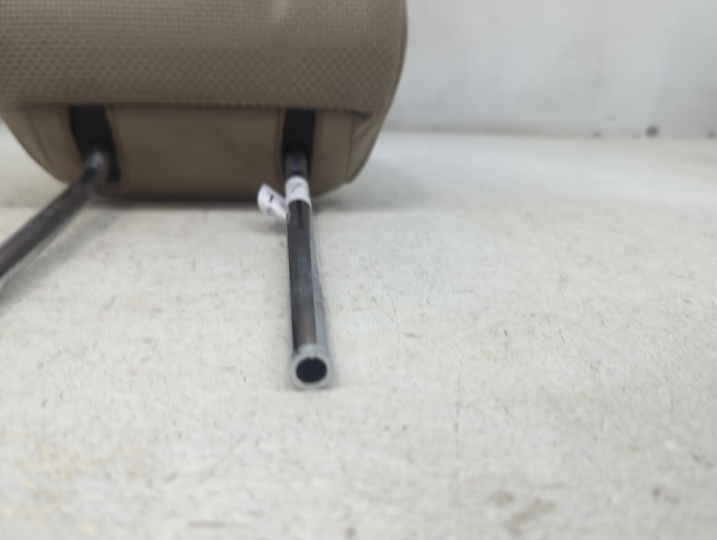 2015 Subaru Xv Headrest Head Rest Front Driver Passenger Seat Fits OEM Used Auto Parts - Oemusedautoparts1.com