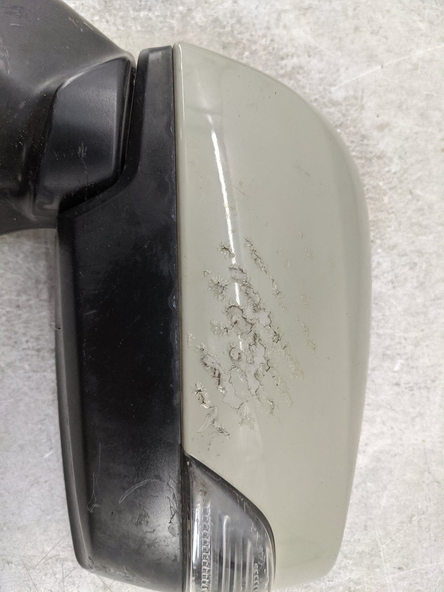 2015 Subaru Xv Driver Side View Mirror - Left Door Mirror OEM Used - Oemusedautoparts1.com